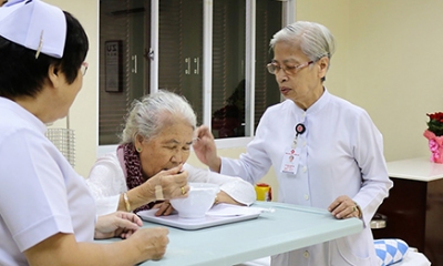 Yêu thương mọi người sẽ sống lâu