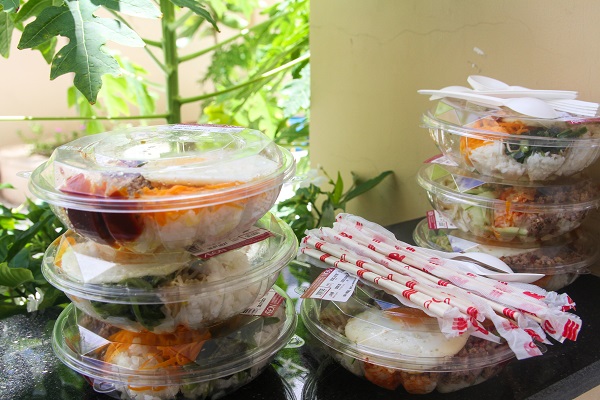 Các phần cơm do Bệnh viện hỗ trợ