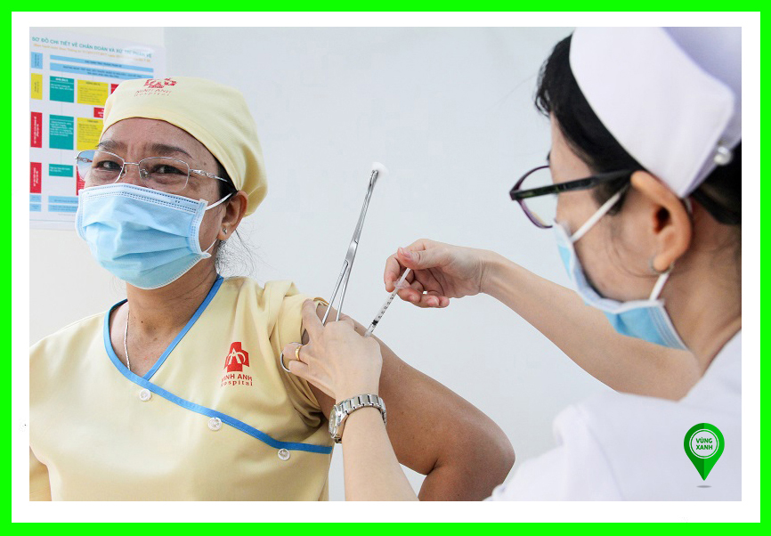 Toàn bộ nhân viên BVQT Minh Anh hoàn tất 2 mũi tiêm chủng